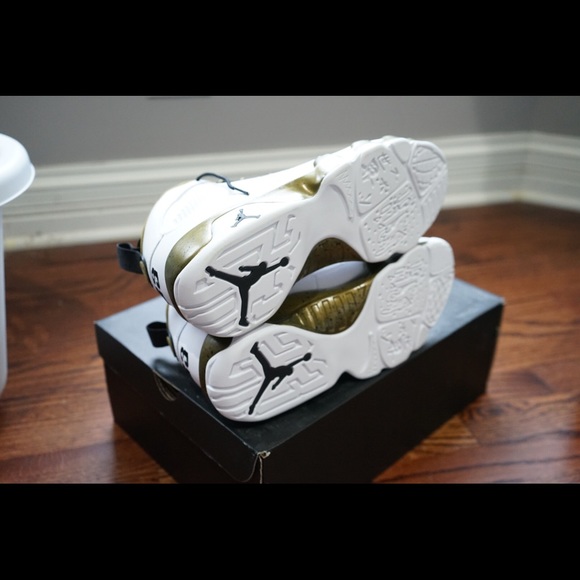 AUTHENTIC Air Jordan 9 Retro - Picture 5 of 5